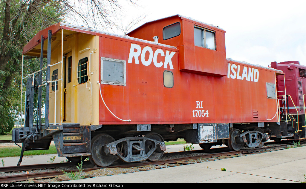 RI 17054 Caboose